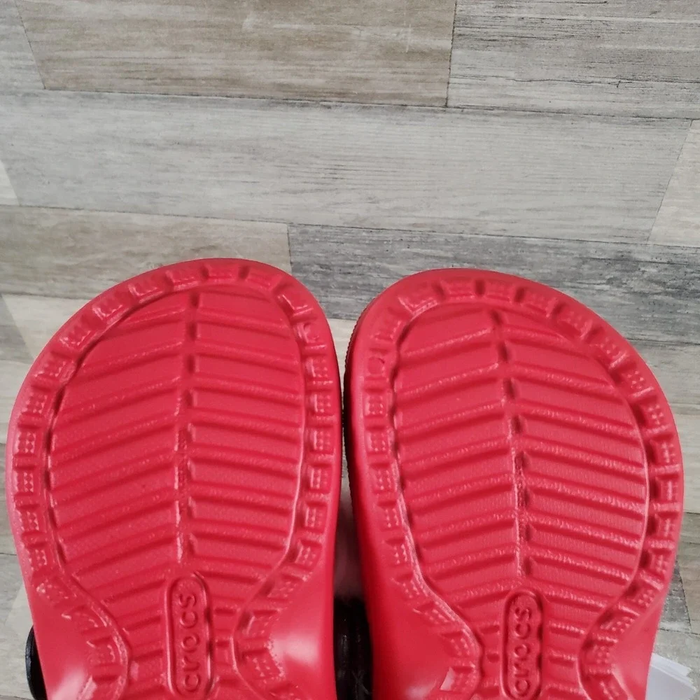 Crocs Slip On Santa Clogs Sz C6 6 Children Sandals Christmas Slip On Lined
